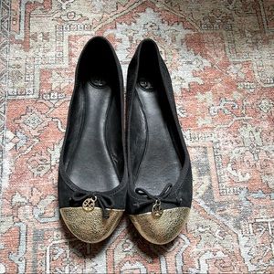 Tory Burch Chelsea Gold Toe Ballet Flats 8M